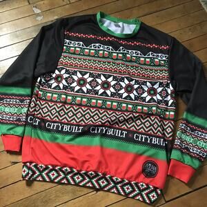 City Built‎ Brewing Womens Large Ugly Christmas Sweatshirt